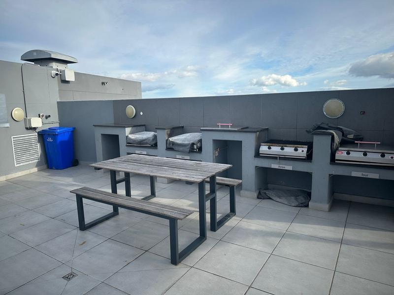 To Let 2 Bedroom Property for Rent in Observatory Western Cape